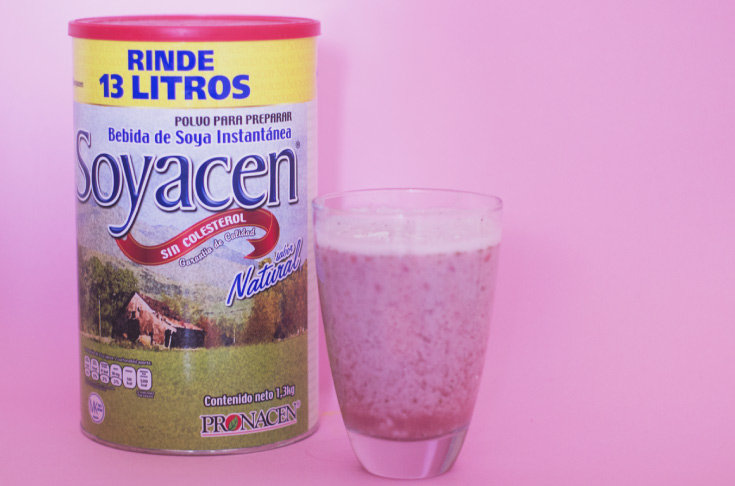 Licuado de coco y fresa con Soyacen | BLOG Soyacen | pronacen.com