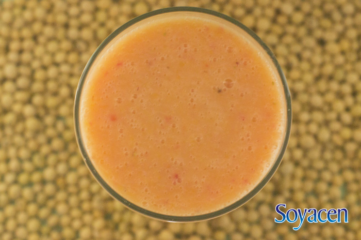 Smoothie de fresa, durazno y Soyacen. | Blog Soyacen | Recetas pronacen.com