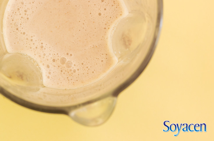 Licuado de Soyacen con nueces.