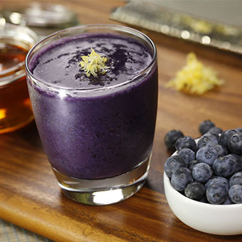 Receta licuado de cereza y almendras con Soyacen