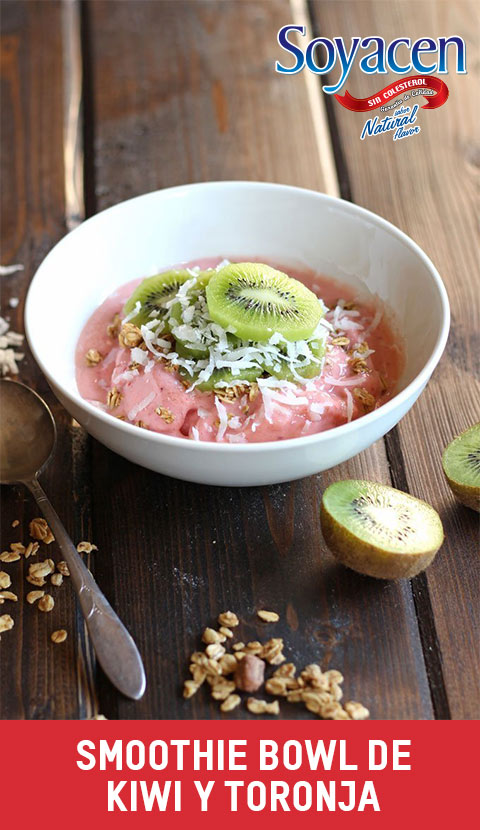Receta de Smoothie Bowl De Kiwi y Toronja con Soyacen