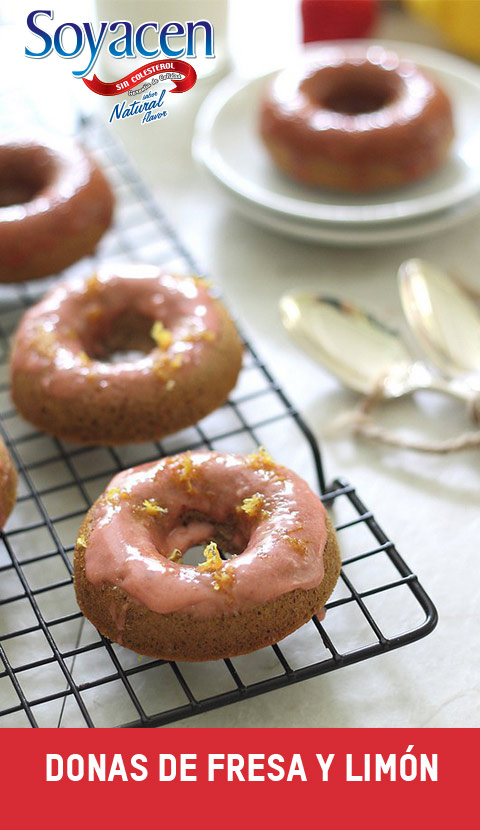 Receta de Donas de Fresa y Limón con Soyacen sabor natural