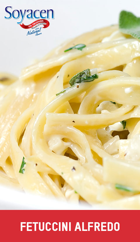 Receta de fetuccini alfredo con Soyacen