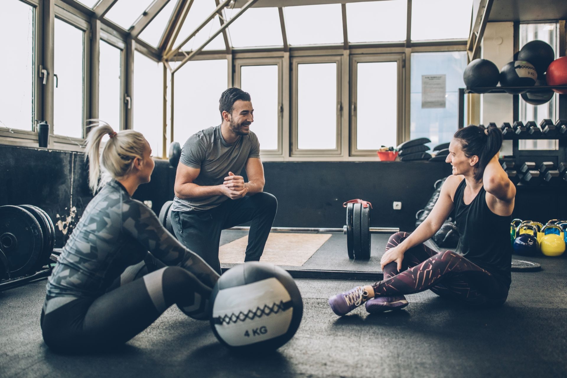 How does DNS utilize the understanding of the central nervous system and its influence on motor control and movement coordination?