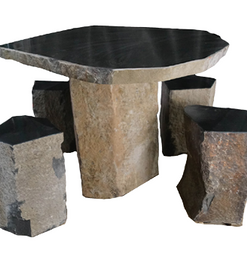 Anjon Polished Table with Stools