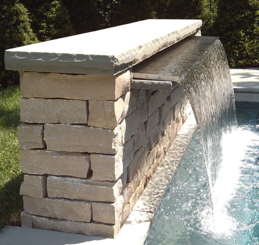 EasyPro Vianti Falls™ Spillway, 71.5" wide, 15" lip