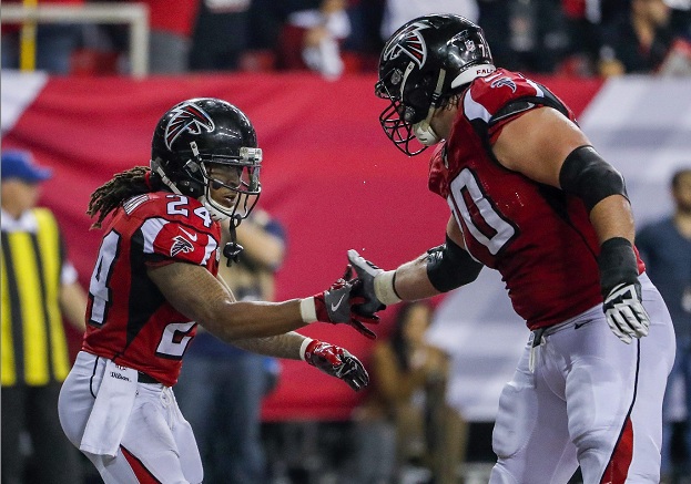 Falcons de Atlanta tratarán de escribir su propia historia hoy ante los Packers en la NFL. Foto/ EFE