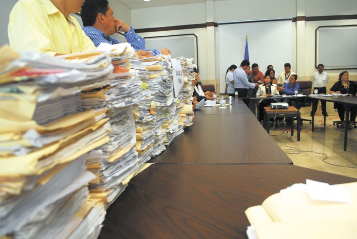 Digitalizan expedientes fenecidos en Managua