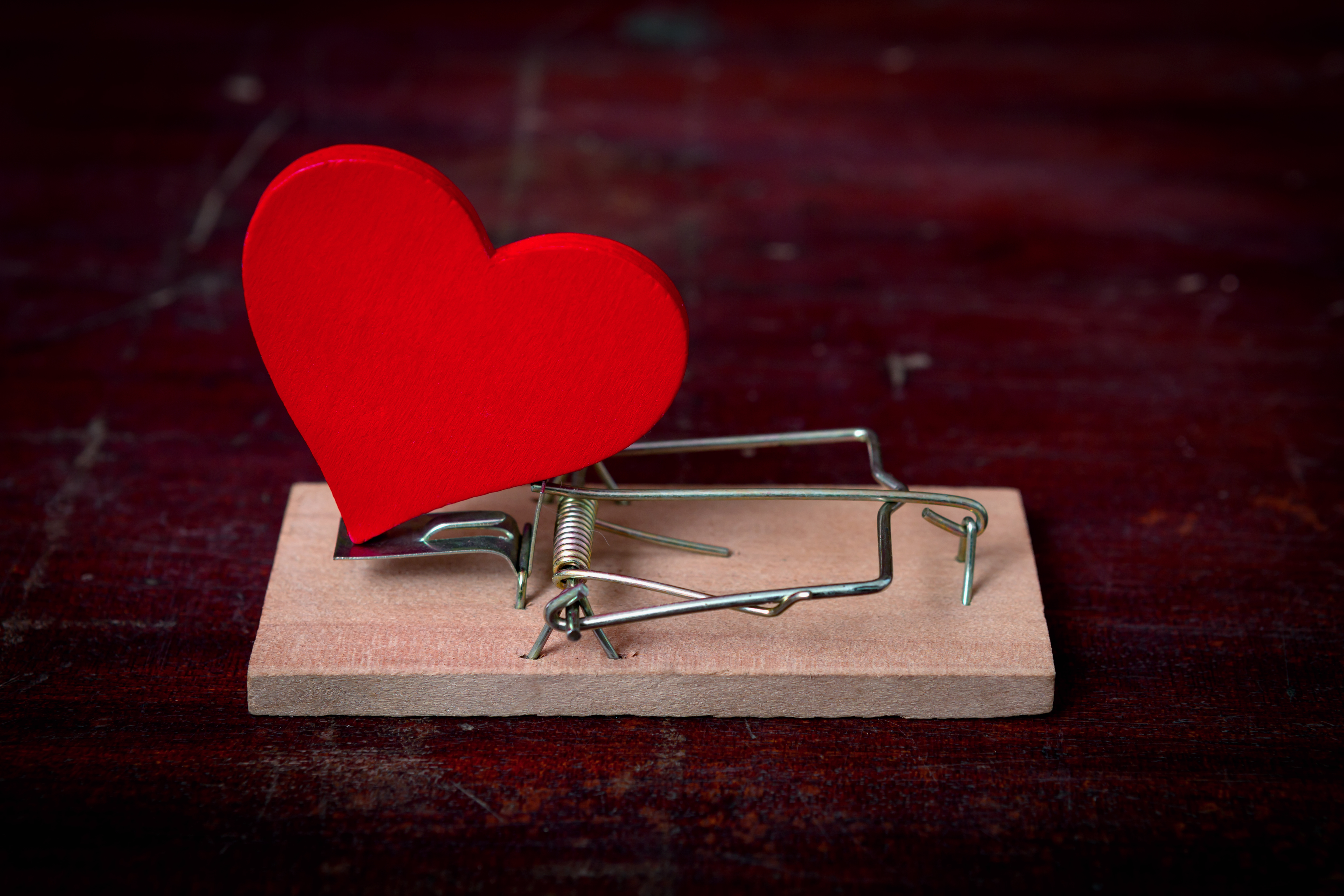 Amor: El tema de moda lleno de trampas