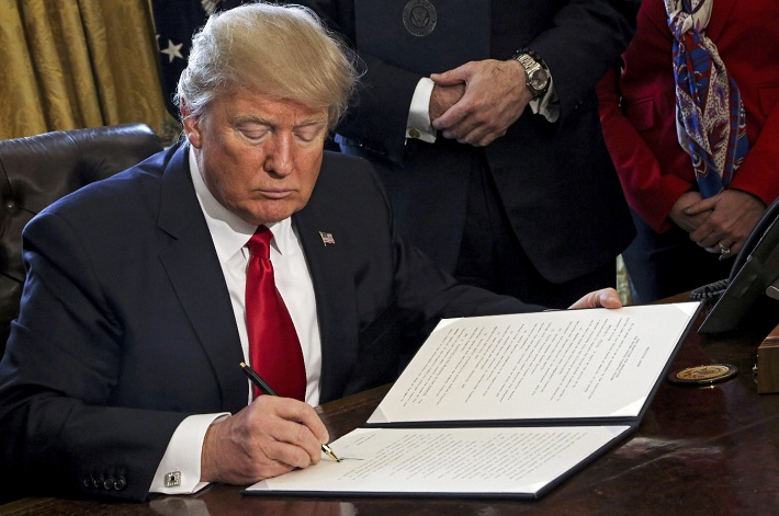 100 días de Donald Trump: Pocas promesas cumplidas