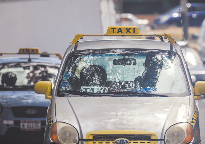“App” de servicio de taxi Aventón suma 900 carreras en Managua