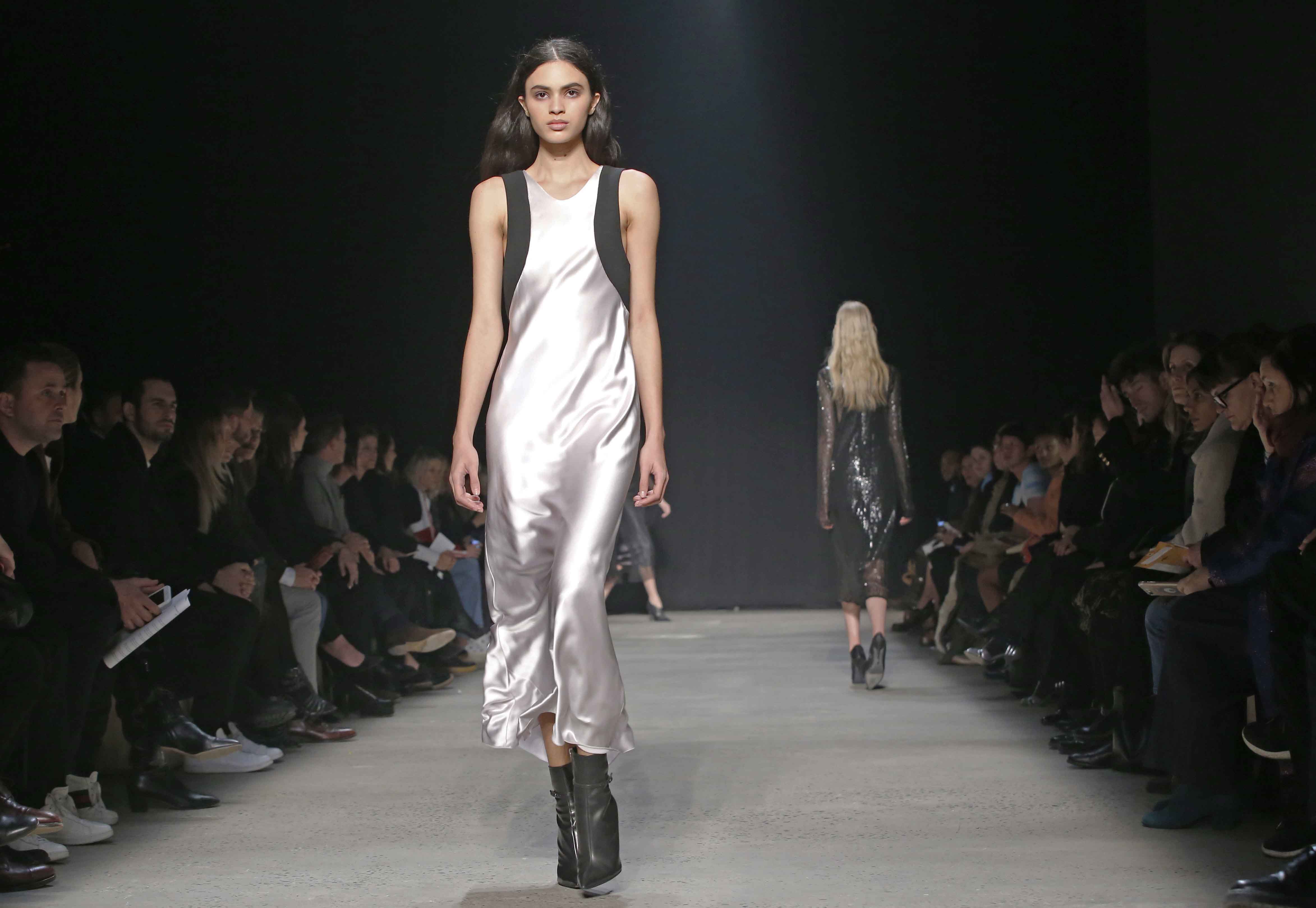 Narciso Rodríguez deslumbra en la Semana de la Moda en Nueva York