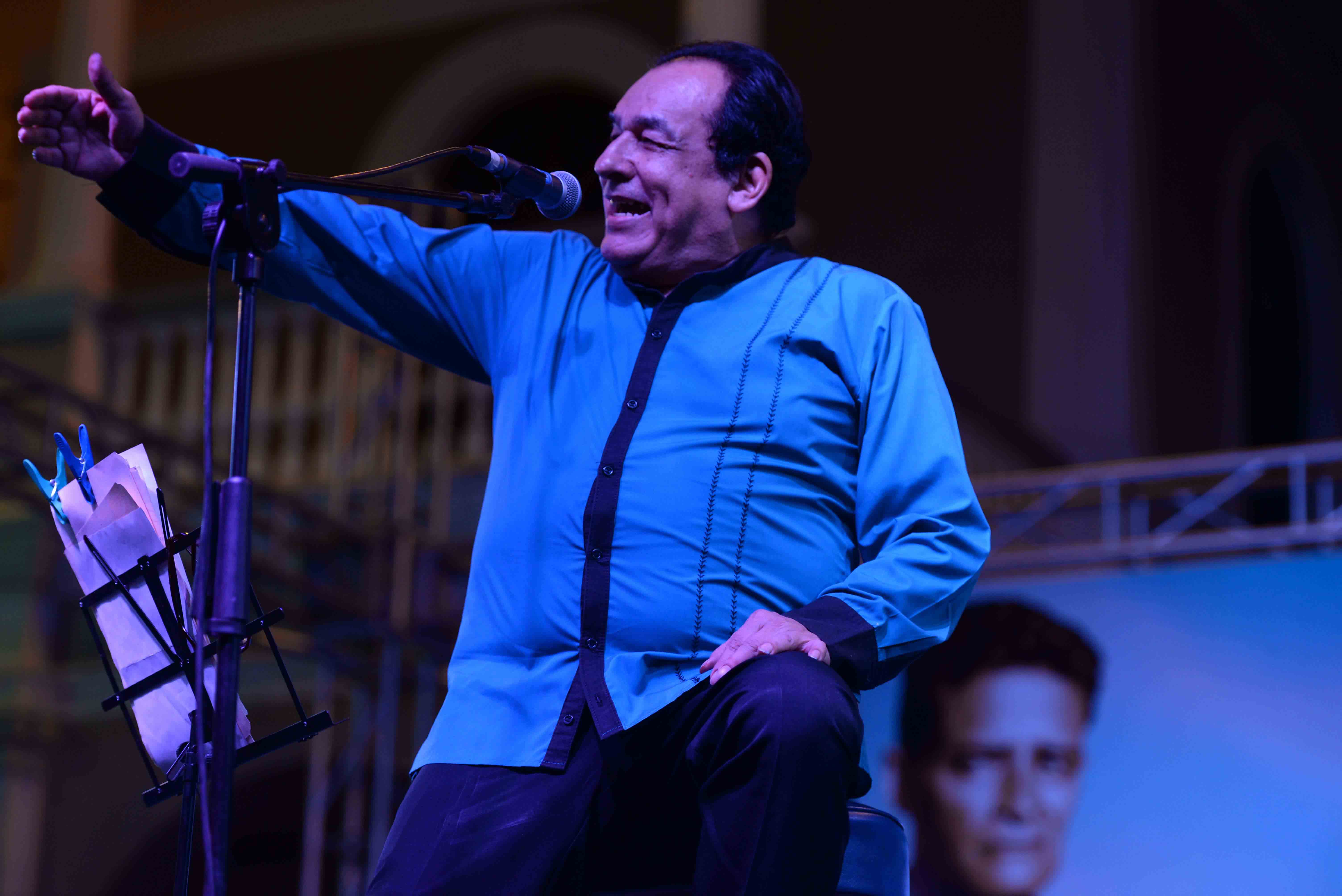 Festival Internacional de Poesía., Granada, poetas
