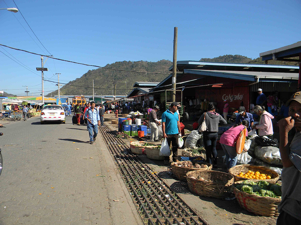 Mercado de Jinotega espera orden