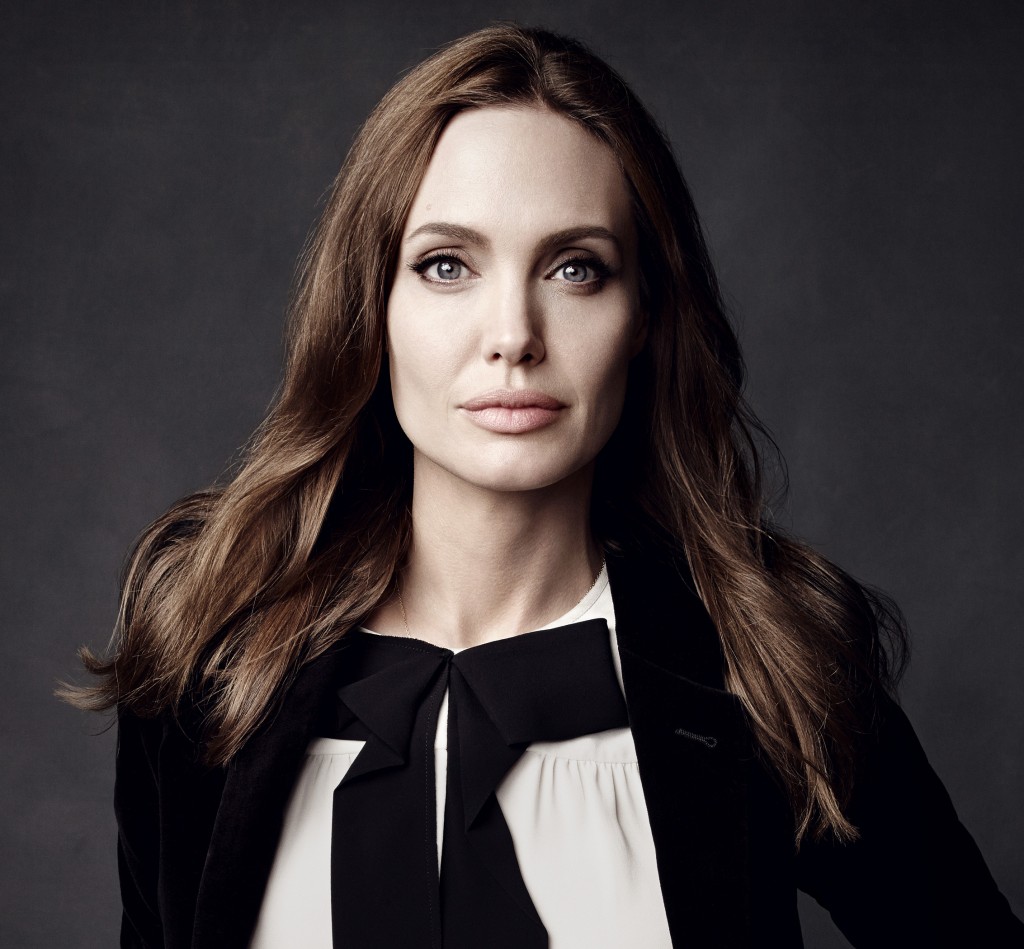 Angelina Jolie imparte su primera clase sobre el papel de las mujeres en conflictos