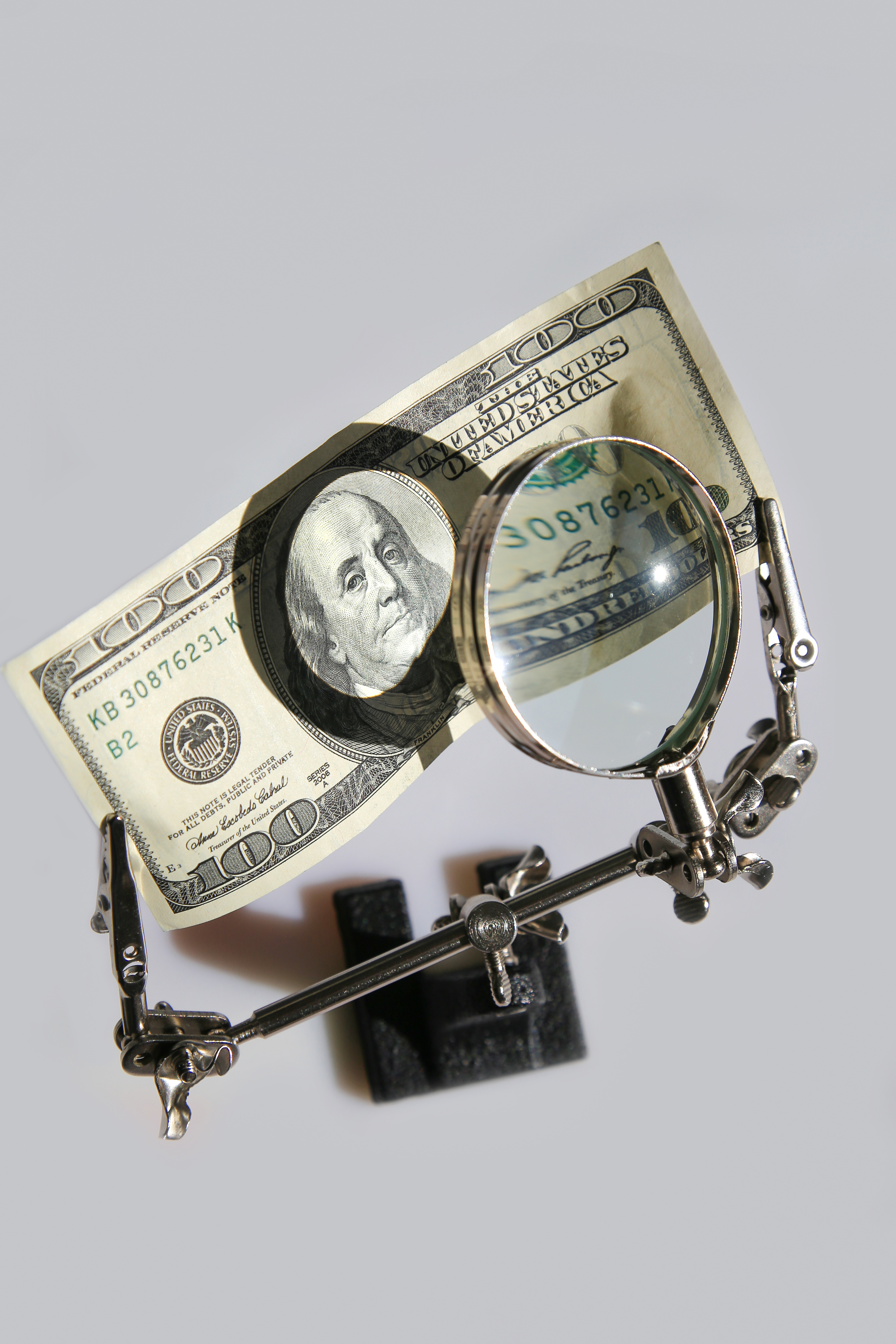 Inflación de EE.UU. podría pasar la meta de 2%, dice miembro de la Fed