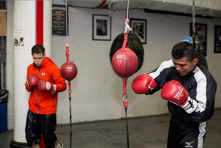Román "Chocolatito" González ha entrenado junto a Carlos Cuadras en Nueva York, previo a su combate del sábado ante Srisaket Sor Rungvisai. LA PRENSA/OSCAR NAVARRETE