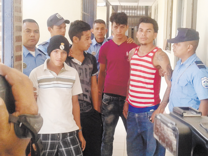 Tras las rejas por supuestos robos en Ocotal