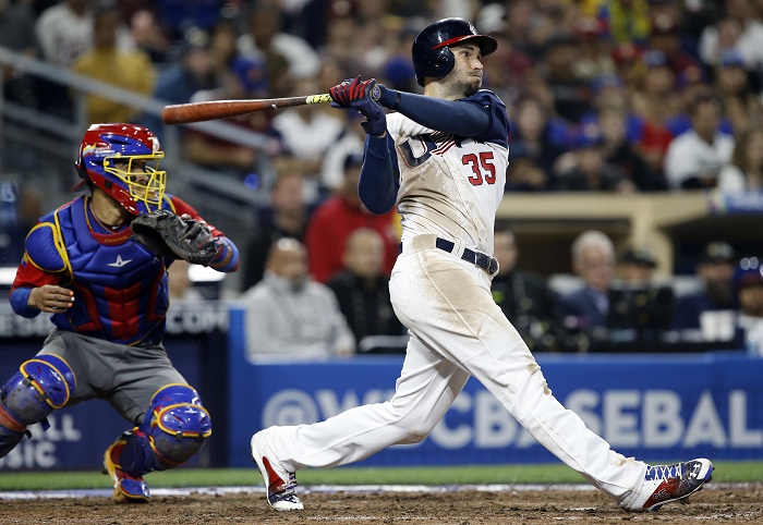 EE.UU. arrebata partido a Venezuela en Clásico Mundial de Beisbol