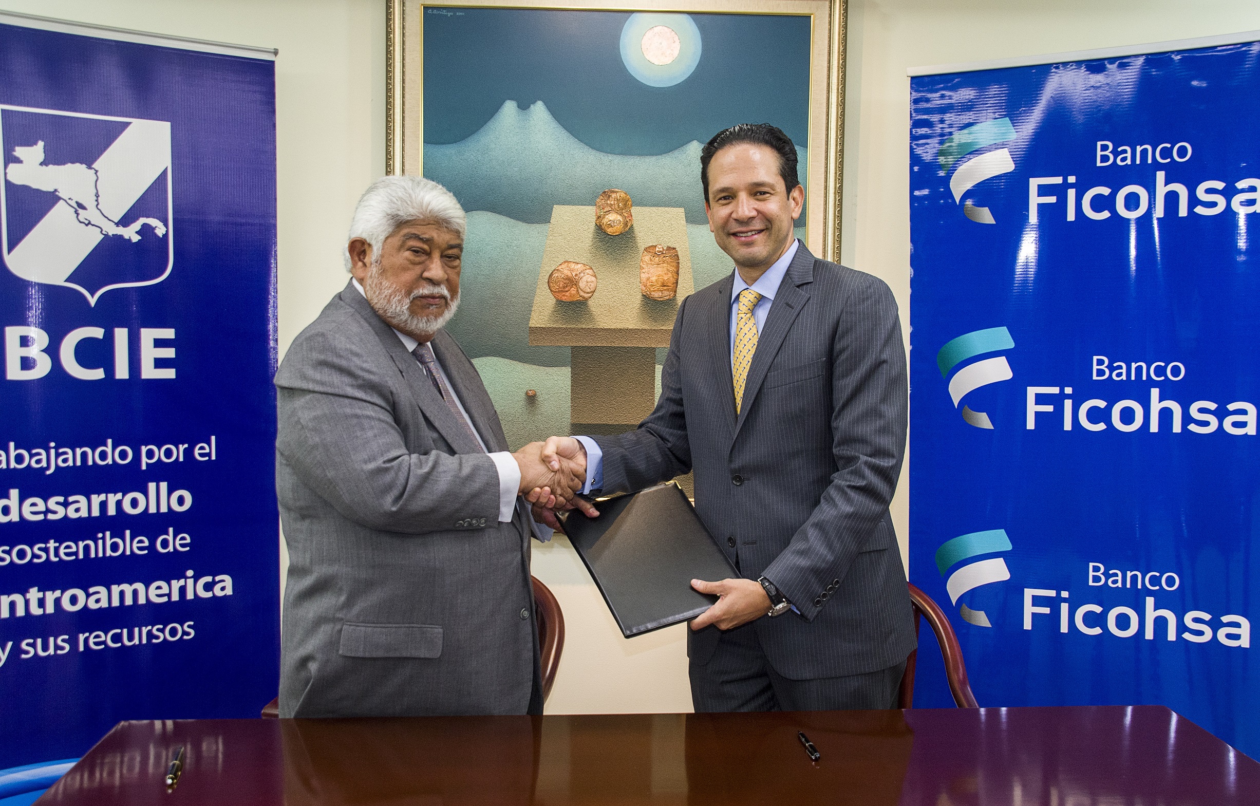 Más fondos para el Crédito