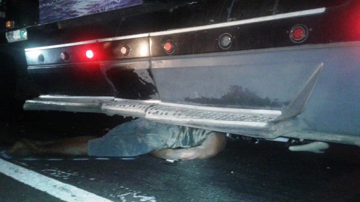 Ciclista muere por invadir carril en la carretera Chinandega-Corinto