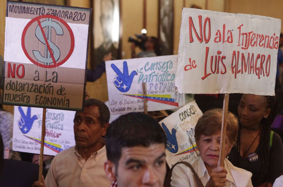 Maduro acusa a Estados Unidos de promover intervención en Venezuela