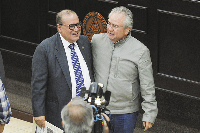 Contraloría no ve corrupción en el Estado