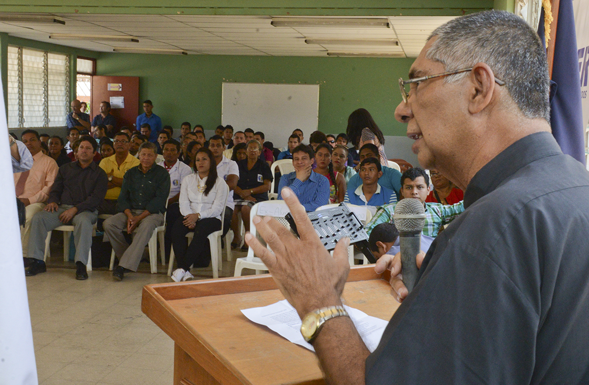 Carreras técnicas son “el futuro del país”