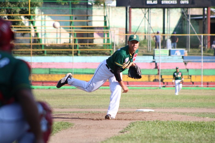 León y Matagalpa con triunfos aplastantes en el beisbol nicaragüense