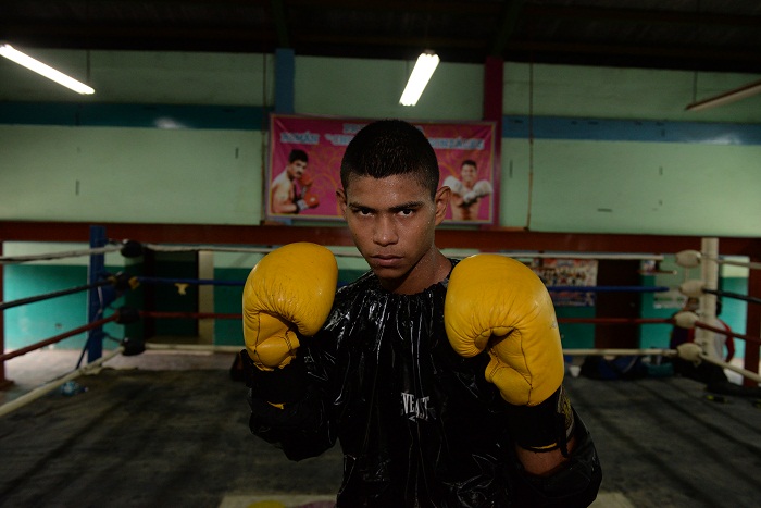 Keyvin Lara se reconcentra para su pelea de título mundial