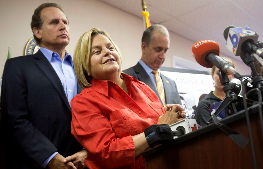 Legisladora que promovió la Nica Act se retirará del Congreso estadounidense