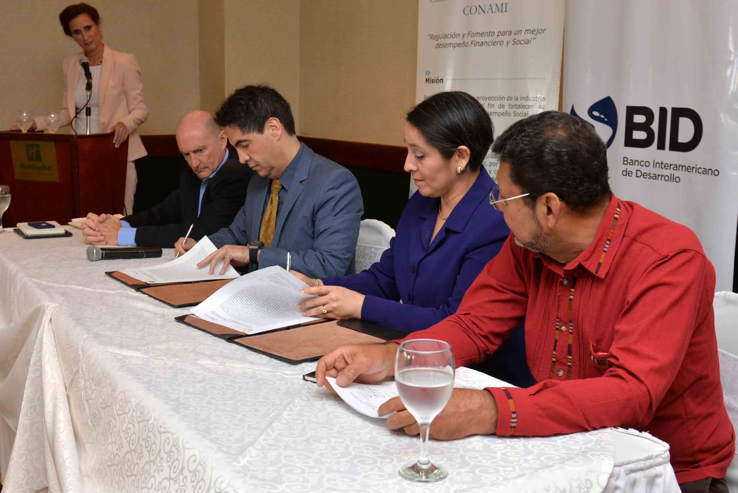 Banco Produzcamos despega en Nicaragua