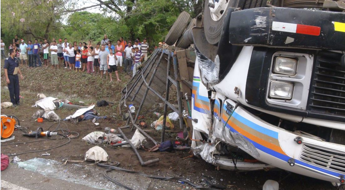 Accidentes de tránsito cobran más vidas en las vías