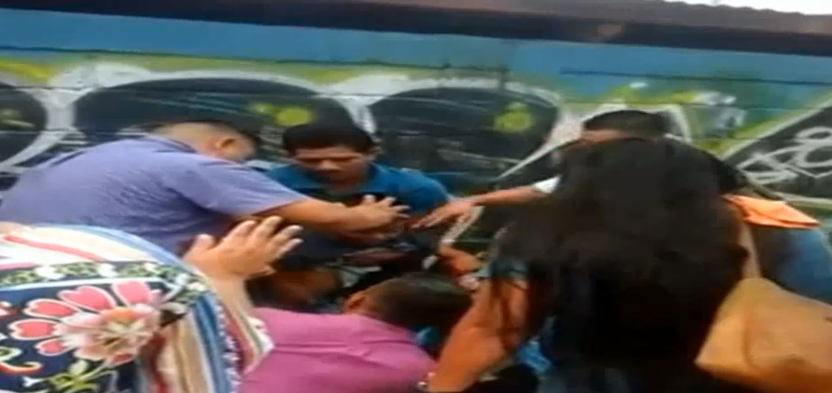 Sacan a un niño de hospital de Rosita por estar supuestamente endemoniado