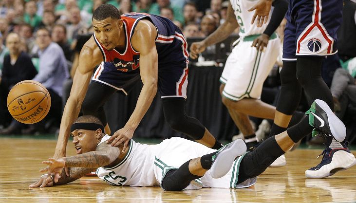 Olynyk y Thomas ponen a Celtics en finales de la Conferencia Este