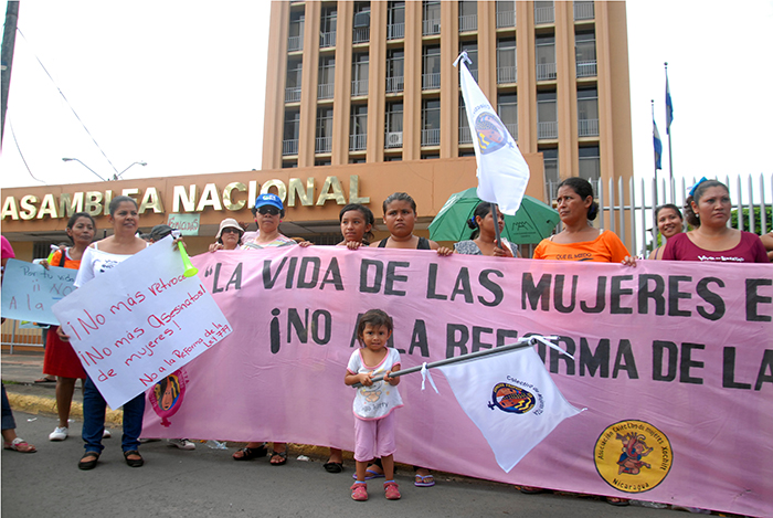 Con reformas al Código Procesal Penal intentan ocultar violencia contra la mujer