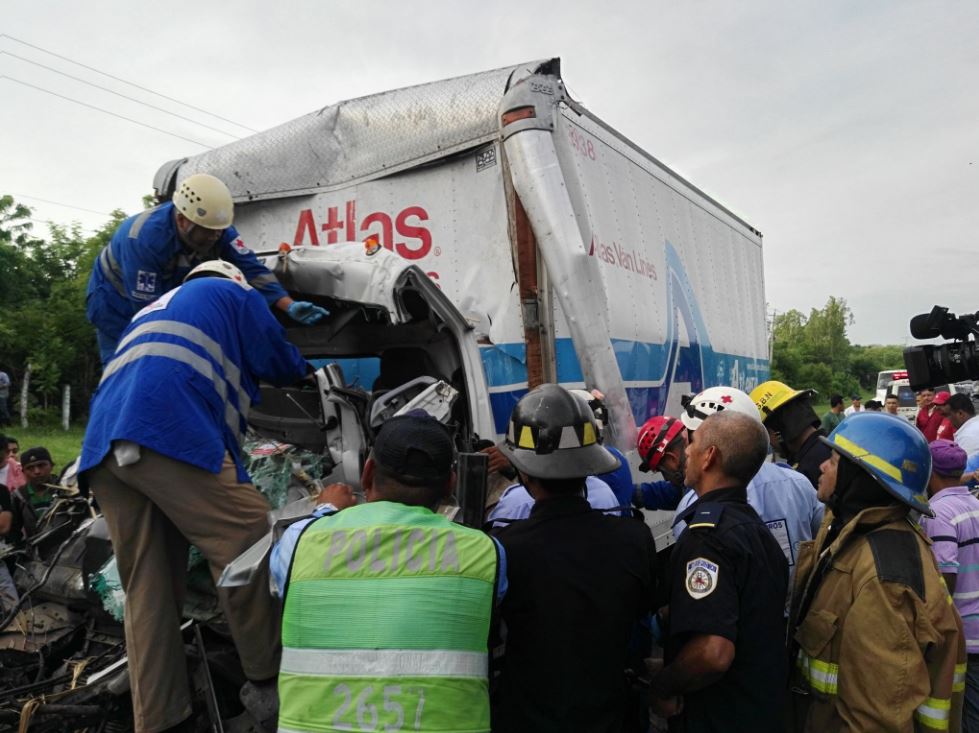 Accidente en Carretera Panamericana Norte deja dos fallecidos