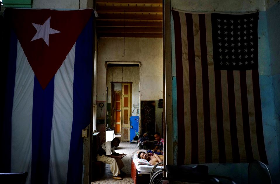 Cuba denuncia medida de Trump y apela al diálogo