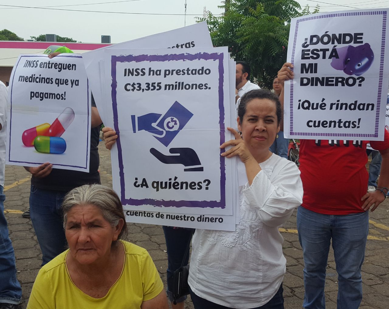 Le llueven propuestas de salvación al INSS