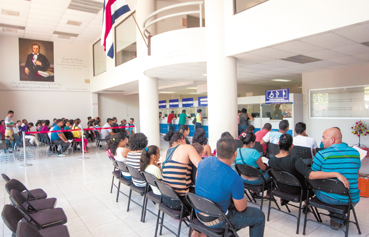 Turistas nicaragüenses podrán tramitar visa costarricense después del 30 de abril