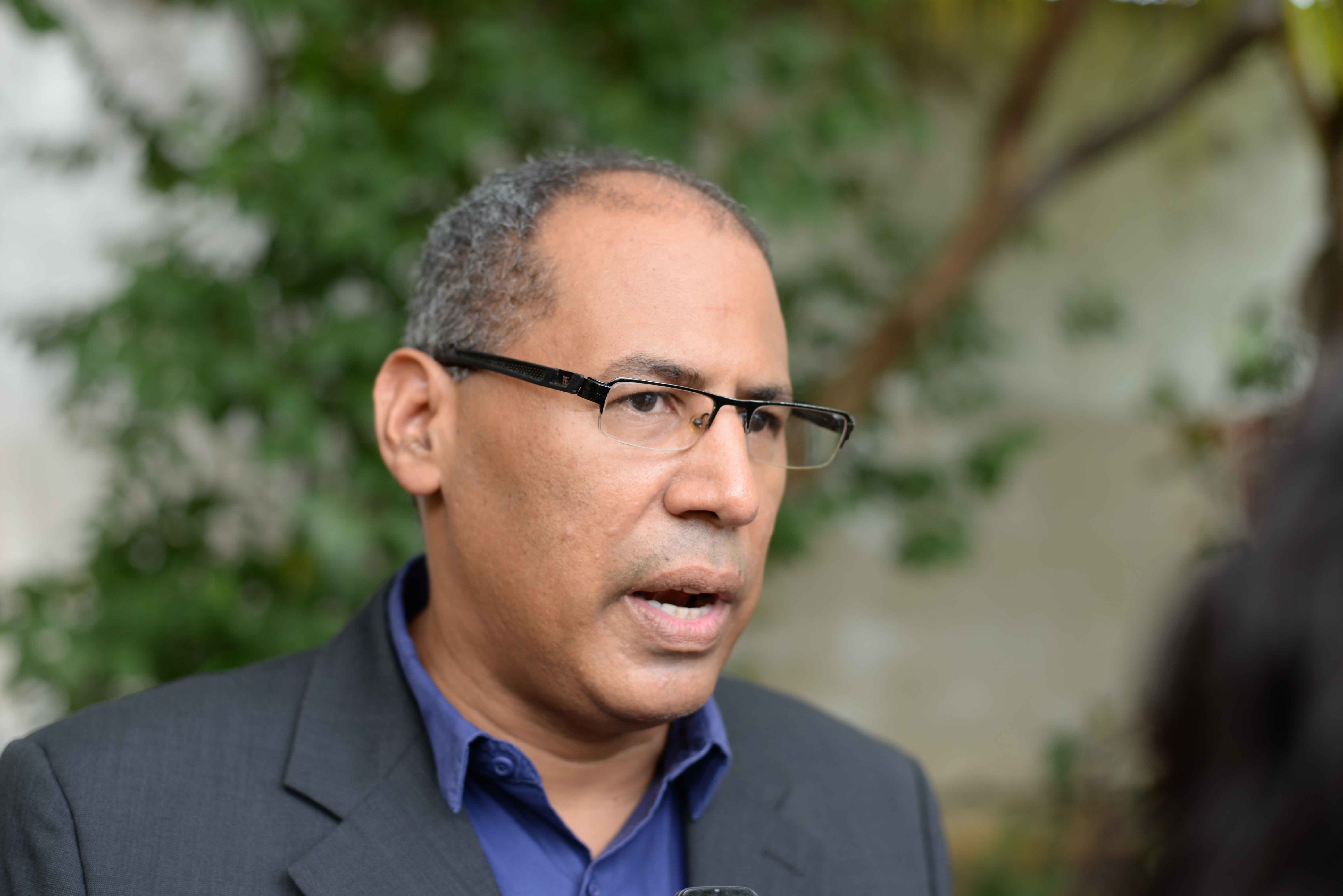 Partidos: “liberales solo de nombre»