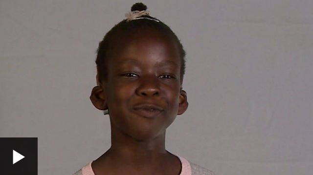 «Soy sorda, pero probablemente hablo más idiomas que tú»