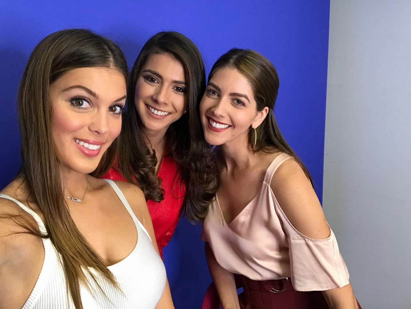 Berenice Quezada, Miss Nicaragua 2017, reunida con Miss Universo