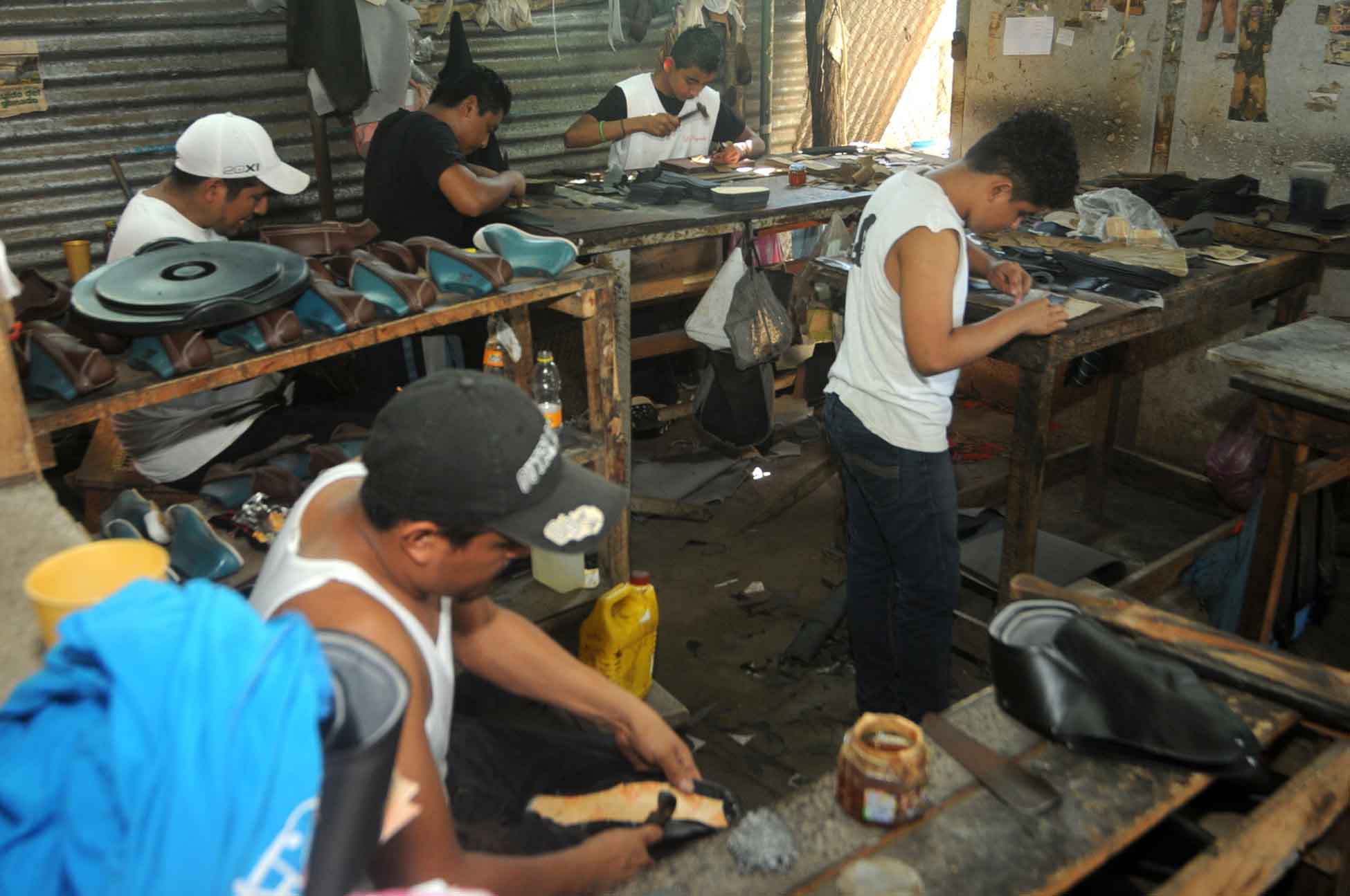 Gobierno de Nicaragua tiene en vilo a talleres de calzado