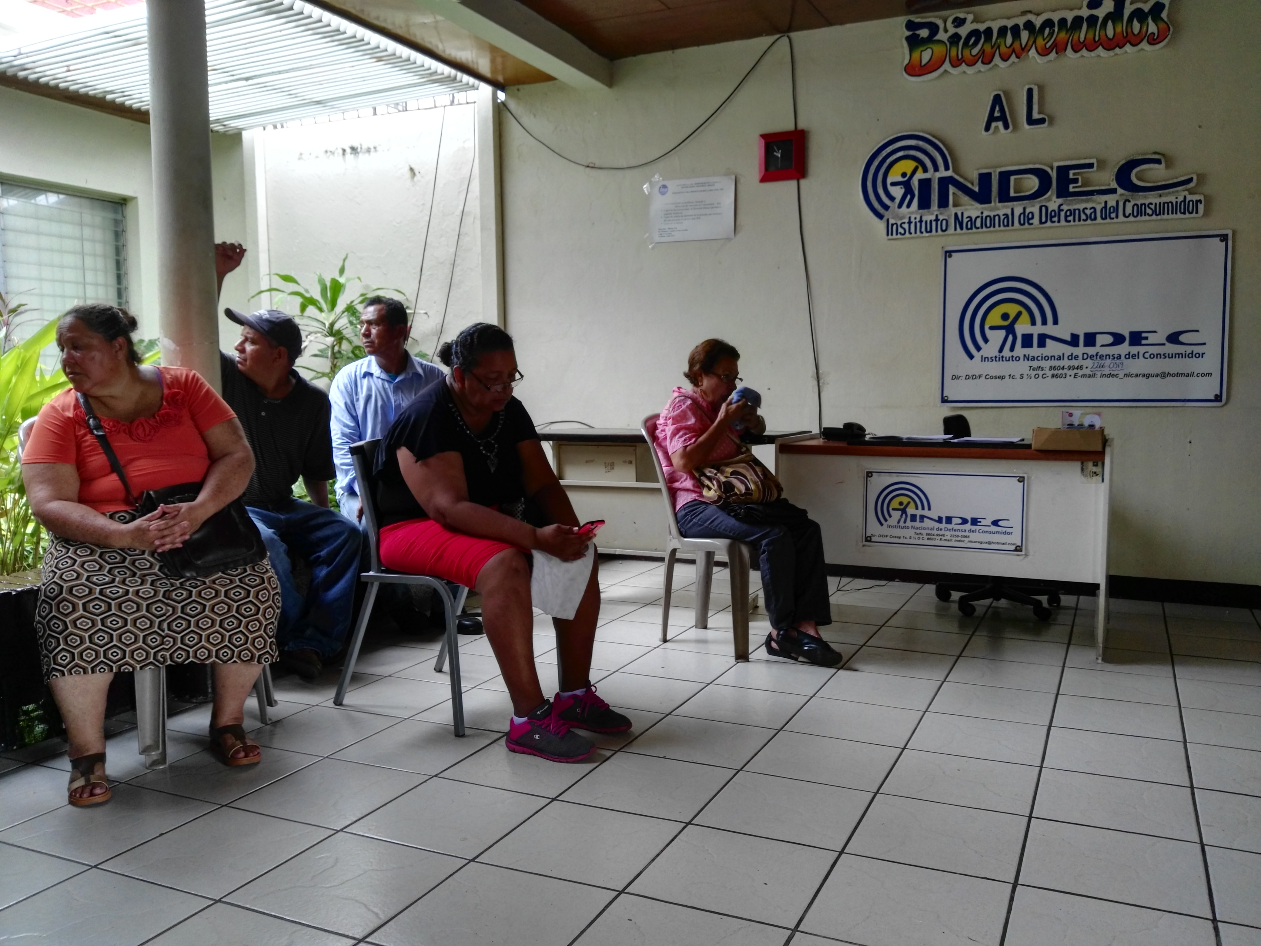 Llegan más quejas por el servicio que brinda la distribuidora de energía