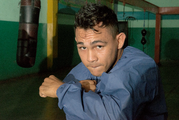  Carlos Buitrago entrenará en Miami previo a su pelea