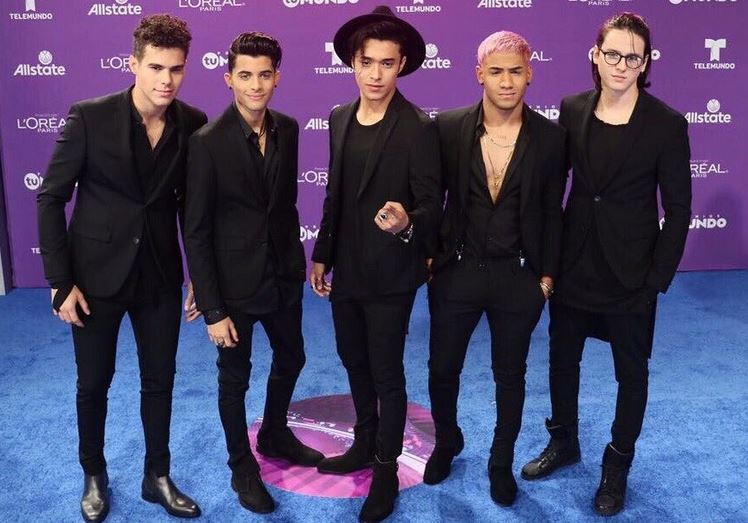 Escuchá Mamita, la nueva canción de CNCO