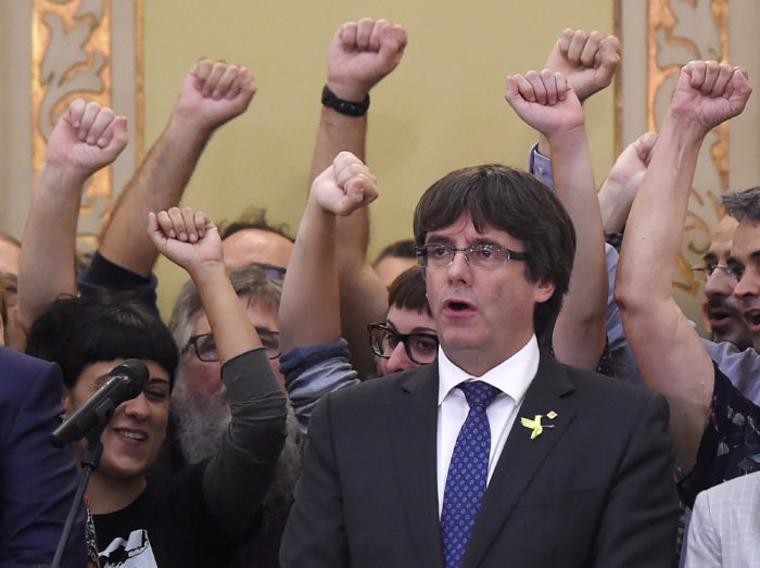 Carles Puigdemont dispuesto a volver a España para ser investido como presidente catalán