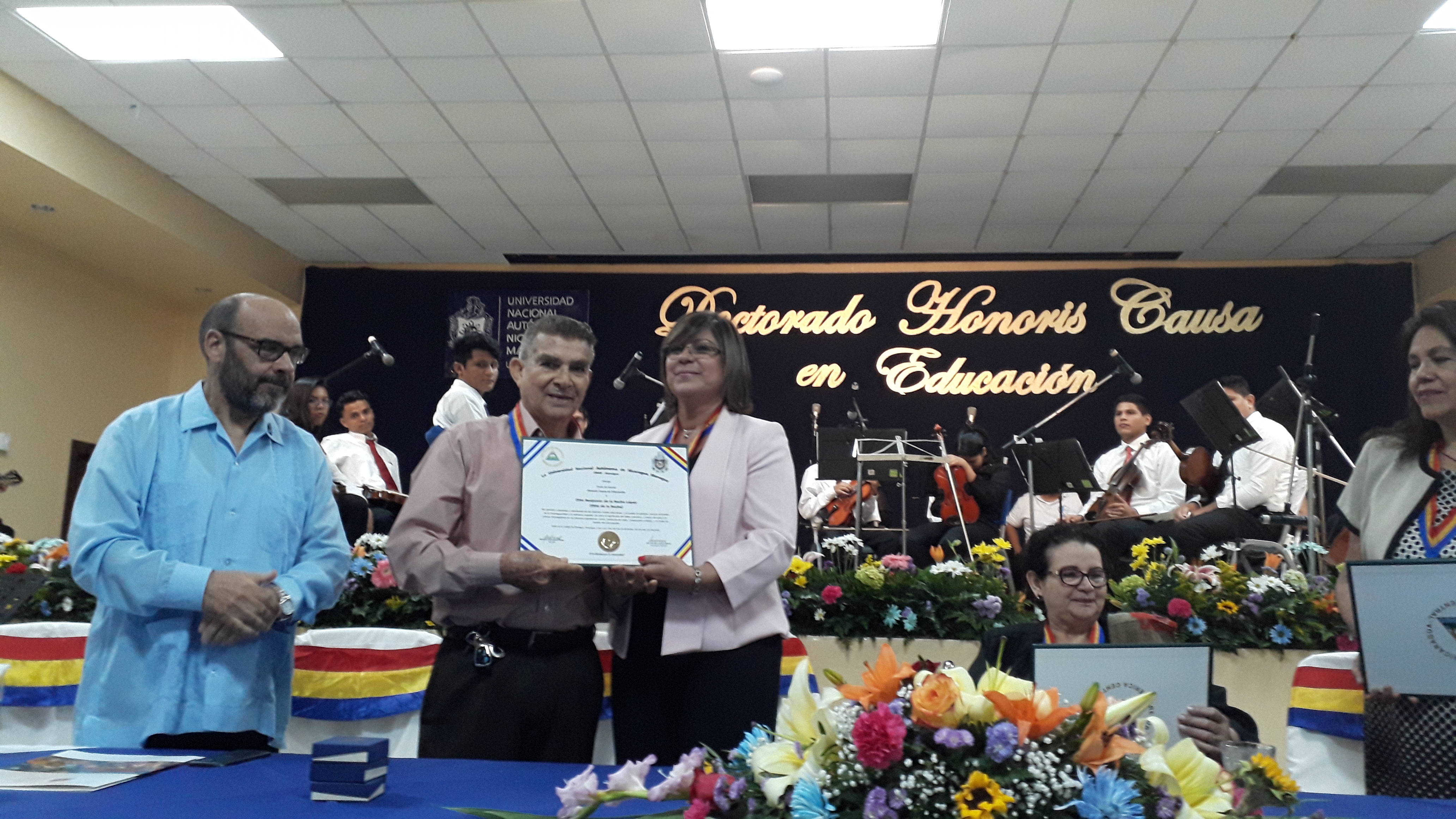 Rectora de la UNAN no dice ni una palabra sobre entrega fallida de «Honoris Causa» a Mujica