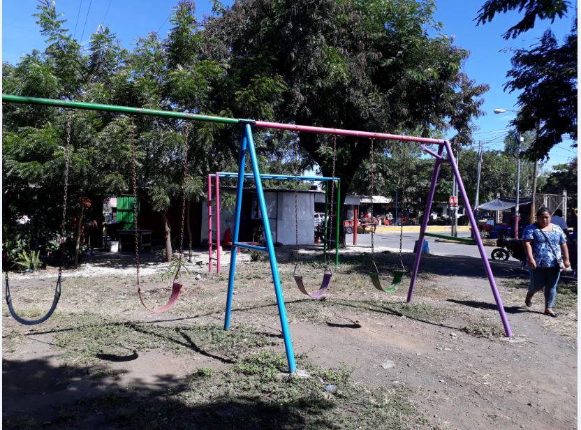 Parque de Masaya a oscuras y abandonado